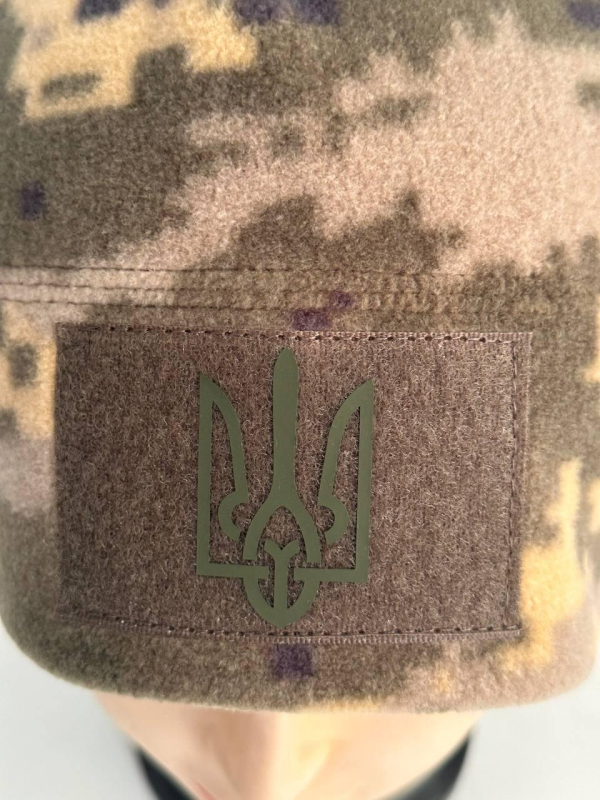 Шапка з гербом + ліпучка 2.0 піксель