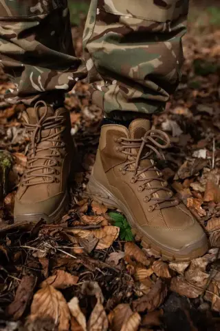 Осінні напівботи ,модель Хижак