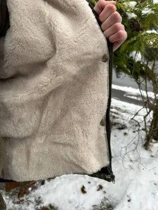Bushel pixel with removable fur