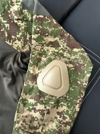 Убакс хижак Risen батали