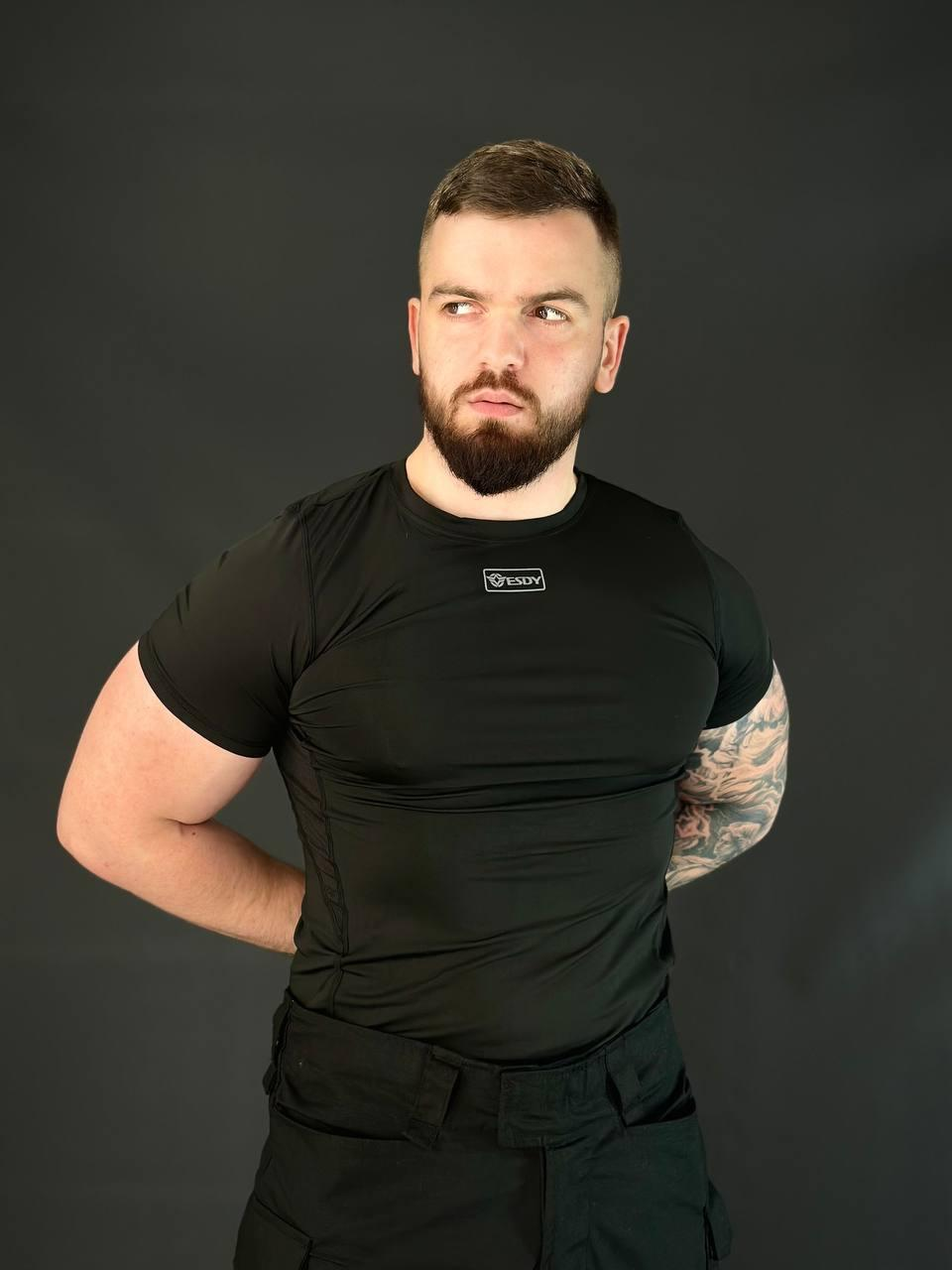Футболка чорна ESDY