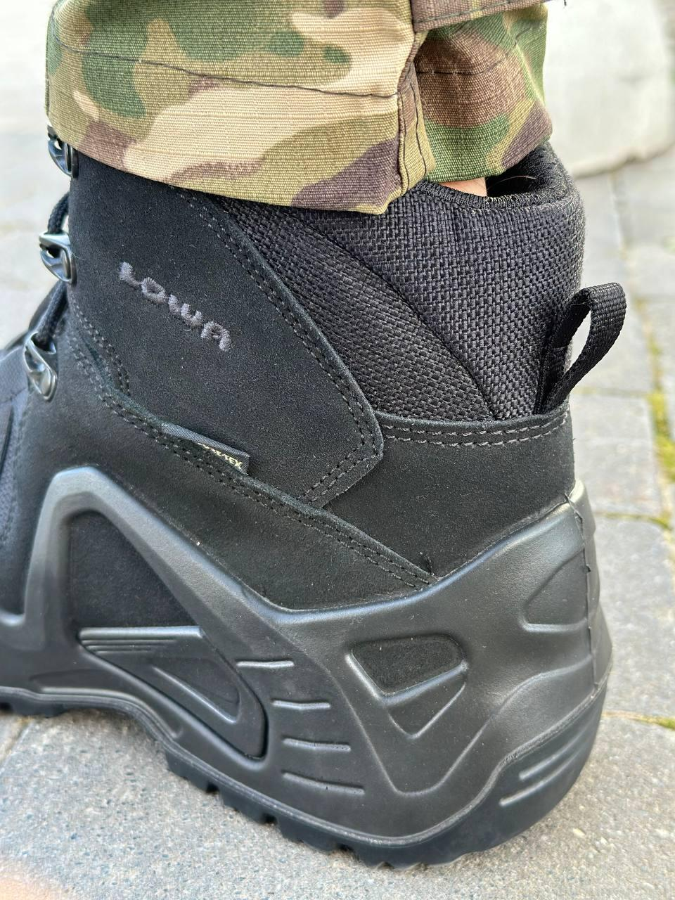 ЧЕРЕВИКИ "LOWA ZEPHYR GTX® MID MK2" Чорний