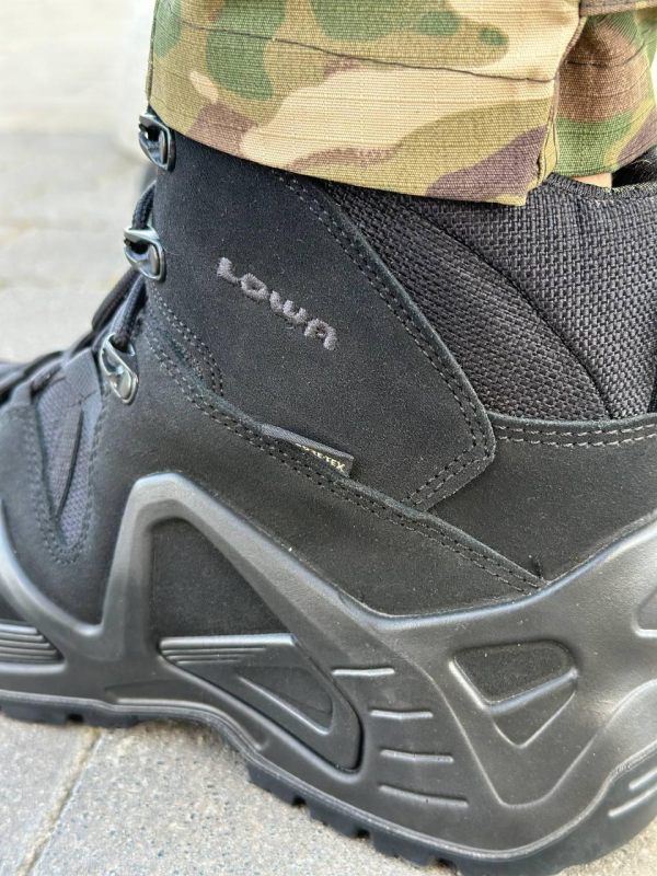 ЧЕРЕВИКИ "LOWA ZEPHYR GTX® MID MK2" Чорний