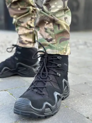 ЧЕРЕВИКИ "LOWA ZEPHYR GTX® MID MK2" Чорний