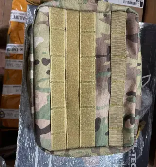 Administrative pouch with organizer v2