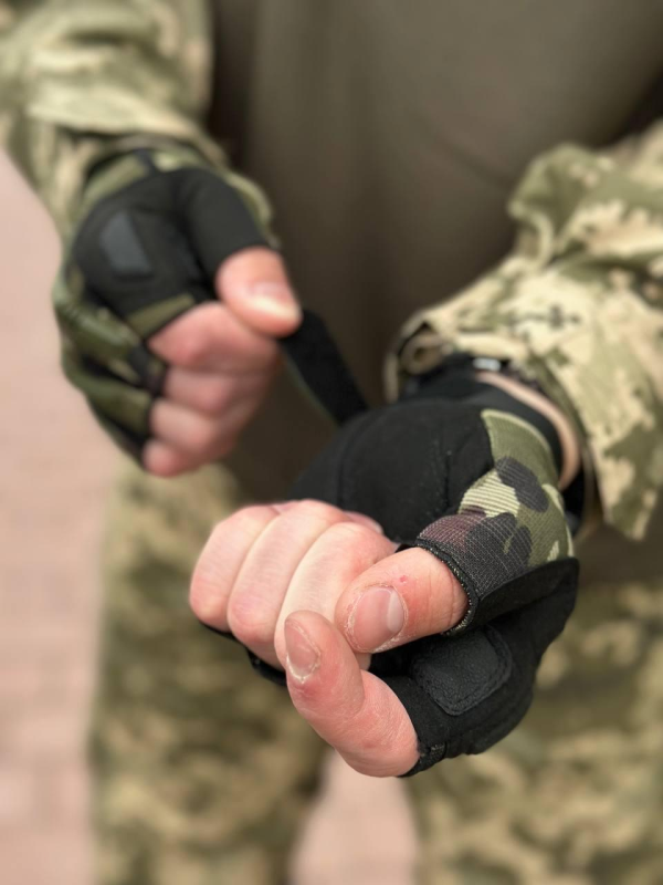 Рукавиця безпала Mechanix посилена М-PACT мультикам