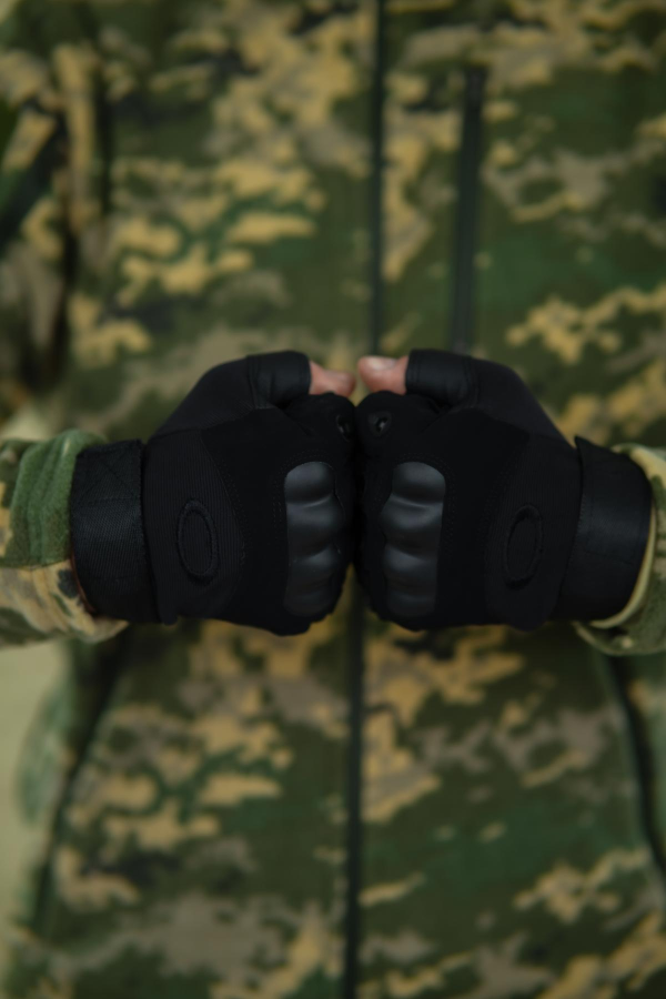 рукавиці безпалі Okley чорні