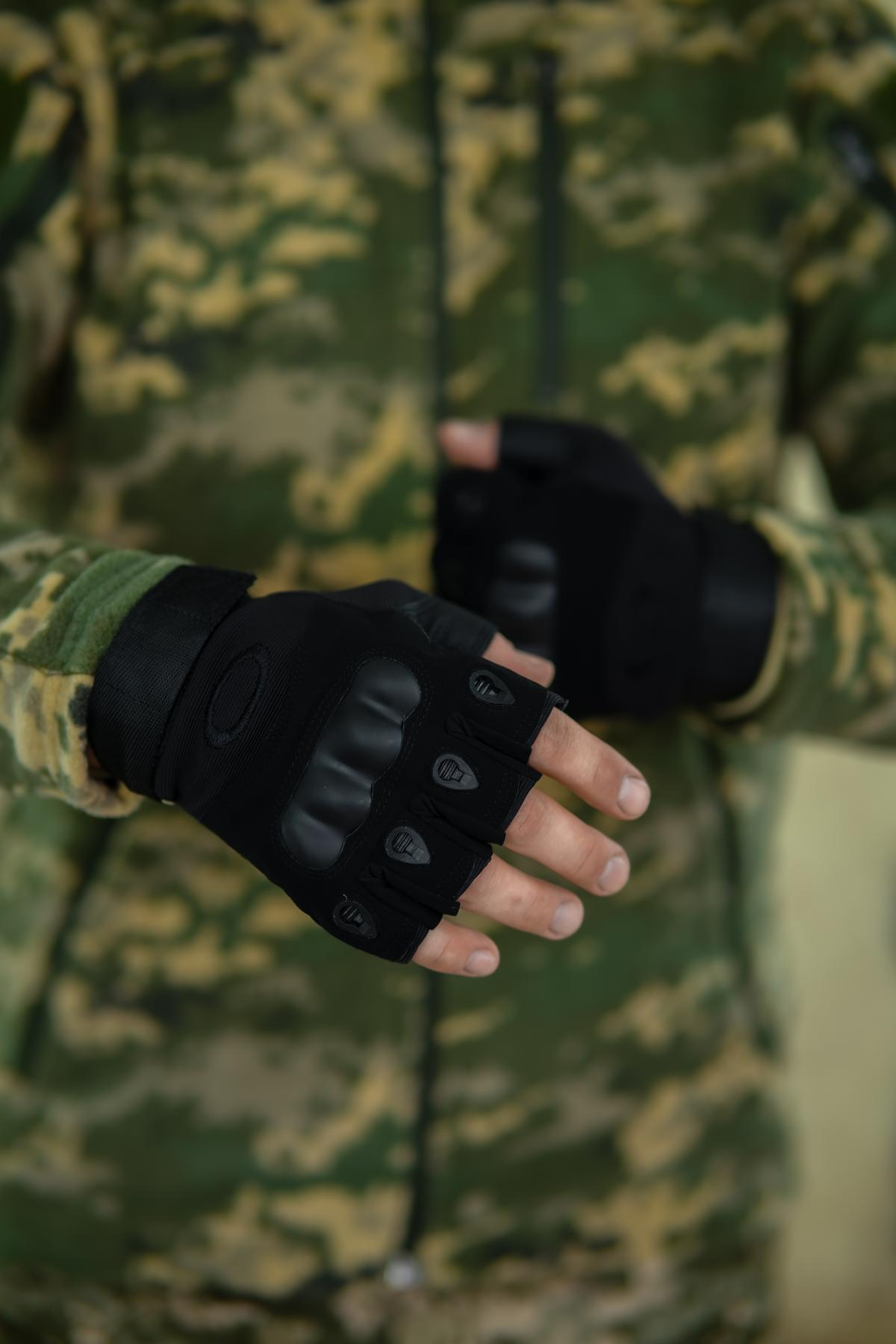 рукавиці безпалі Okley чорні