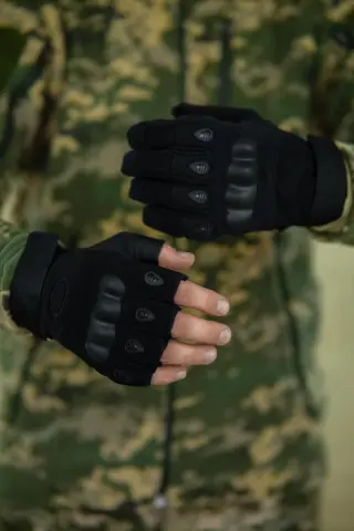 рукавиці безпалі Okley чорні