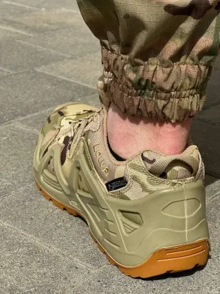 Тактичні Кросівки Мультикам LOWA Gore-Tex MTP