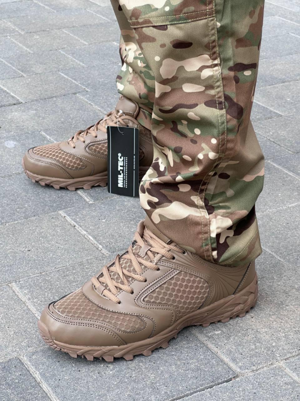 Кросівки тренувальні MIL-TEC Bundeswehr Sport Shoes Coyote.