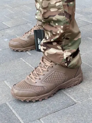 Кросівки тренувальні MIL-TEC Bundeswehr Sport Shoes Coyote.