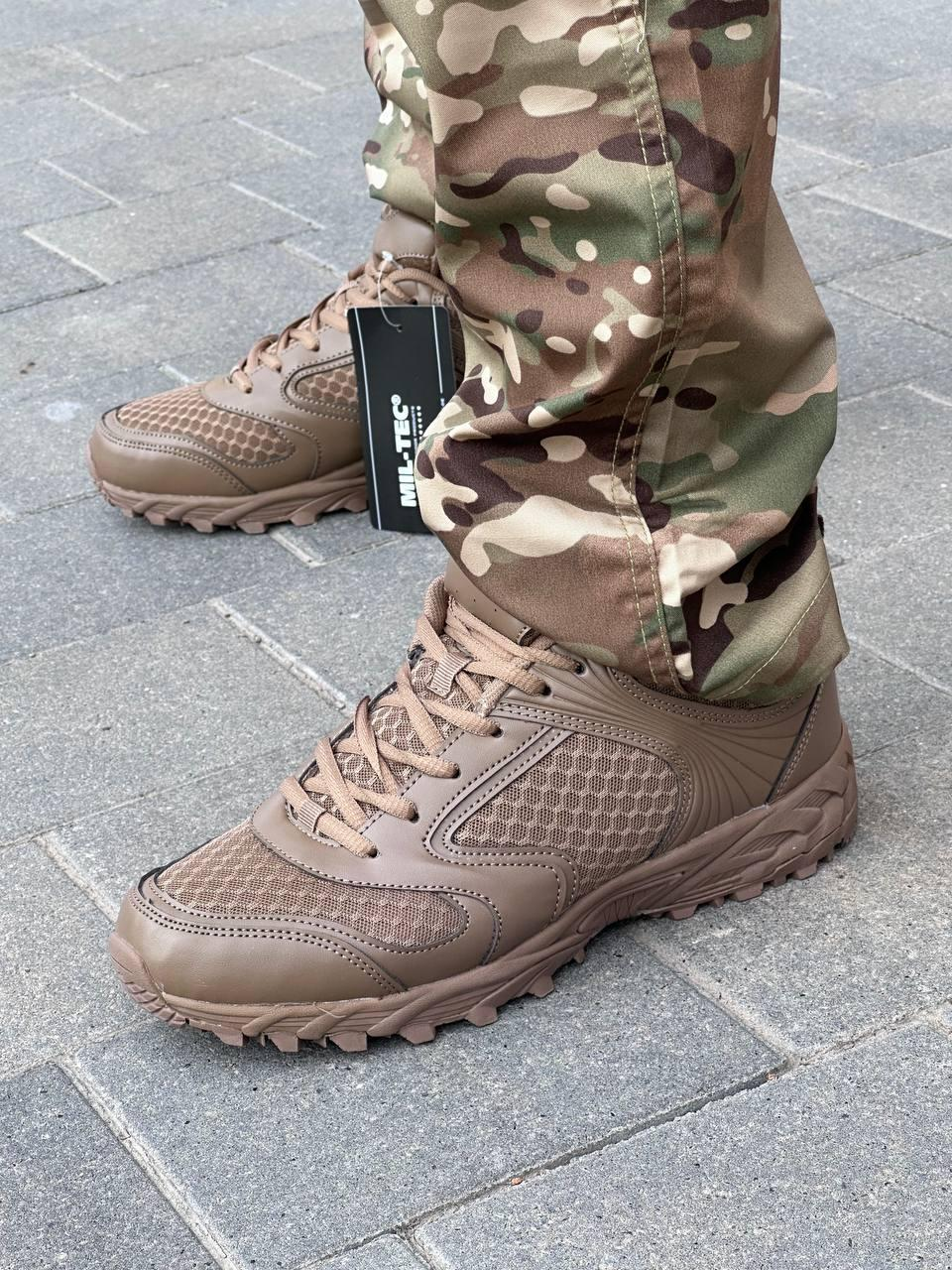 Кросівки тренувальні MIL-TEC Bundeswehr Sport Shoes Coyote.