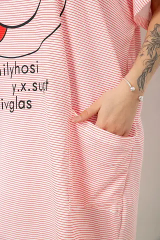 Нічна сорочка в смужку, колір рожево-білий, 238R15022-1