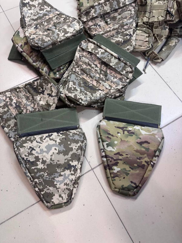 Напашник Піксель та Мультикам