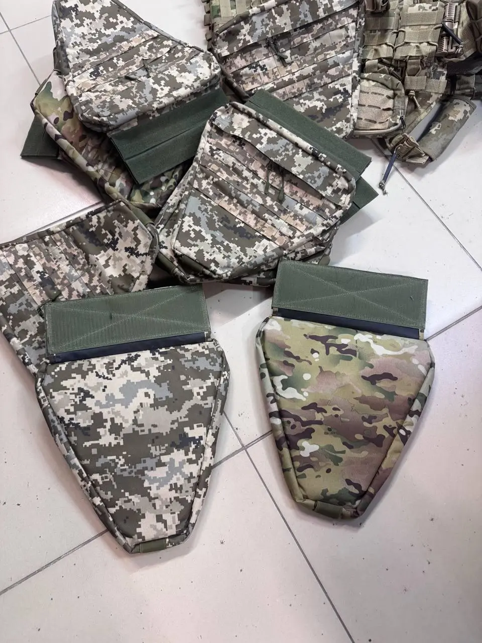 Напашник Піксель та Мультикам