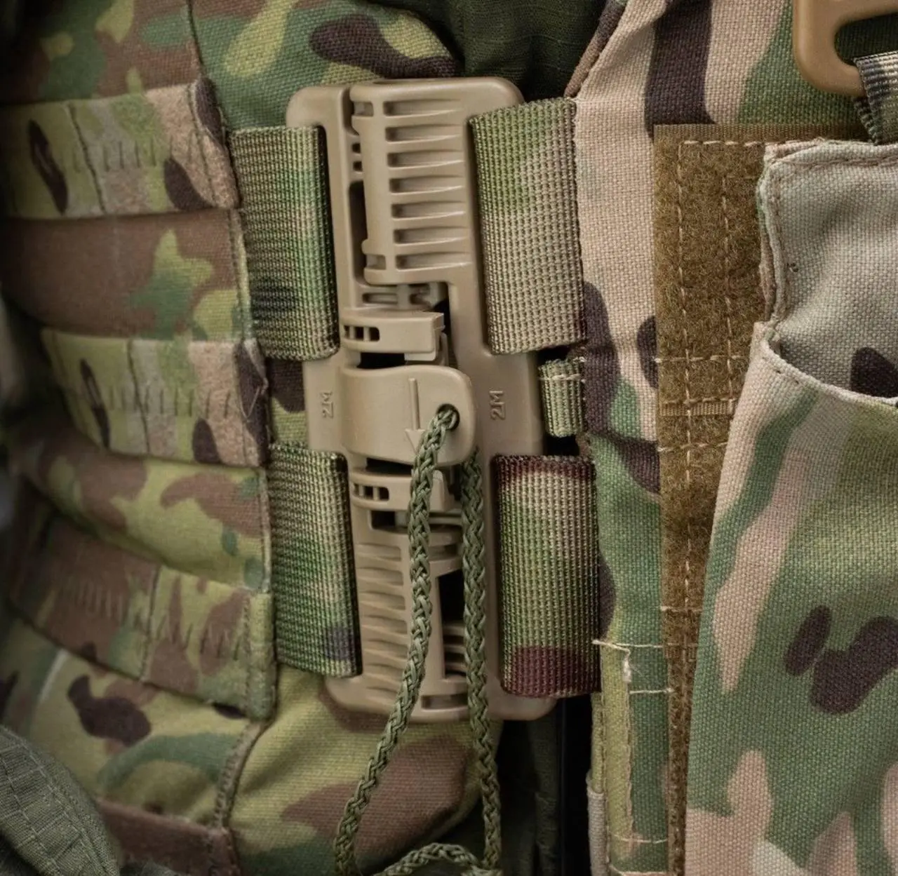 Плитоноска M-24 з системою швидкого скиду Multicam
