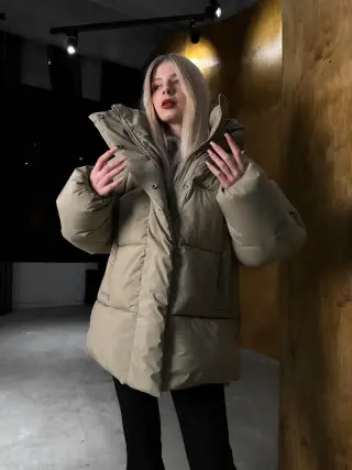 Пуховик жіночий фісташка