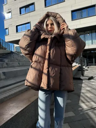 Курточка жіноча коричнева