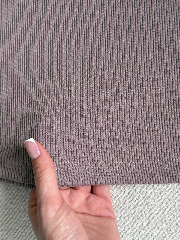 Костюм в рубчик зі спідницею бежевий Merlini Венцоне