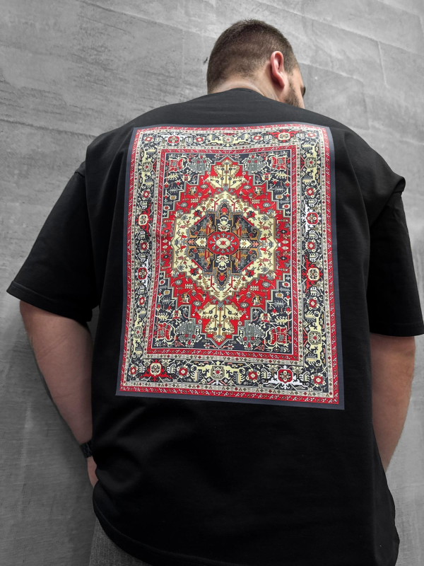Футболка чорна (carpet1)