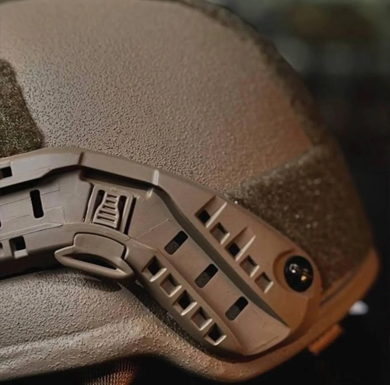 Балістичний шолом Kevlar MICH Mid-Cut Eclipse Gen III Coyote