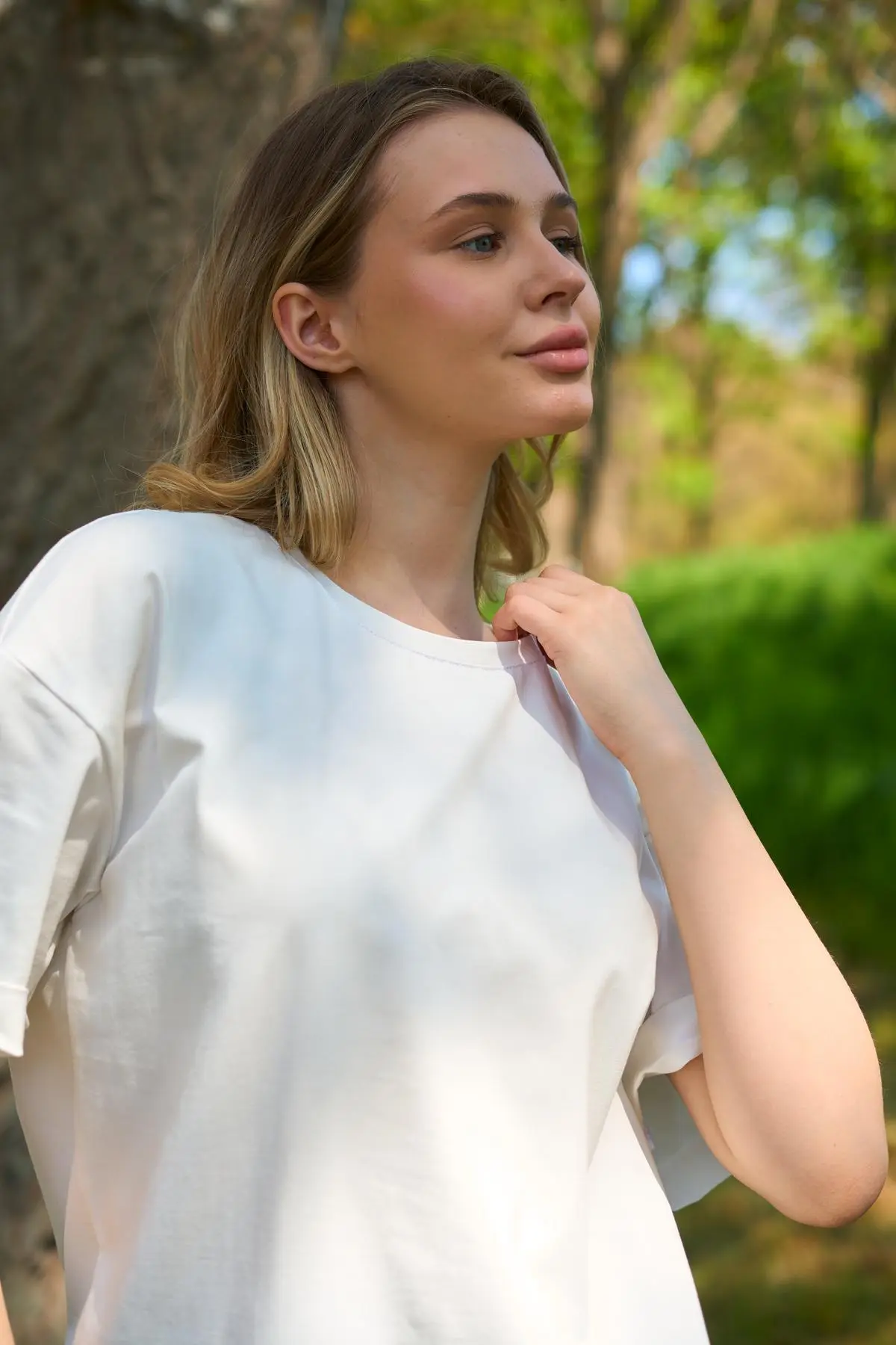 Футболка жіноча "Jully" біла