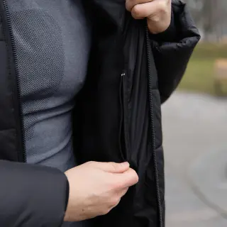 Пуховик подовжений чорний