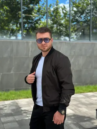 Бомбер чоловічий “Challenge” Intruder чорний