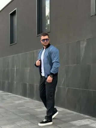 Бомбер чоловічий “Challenge” Intruder блакитний
