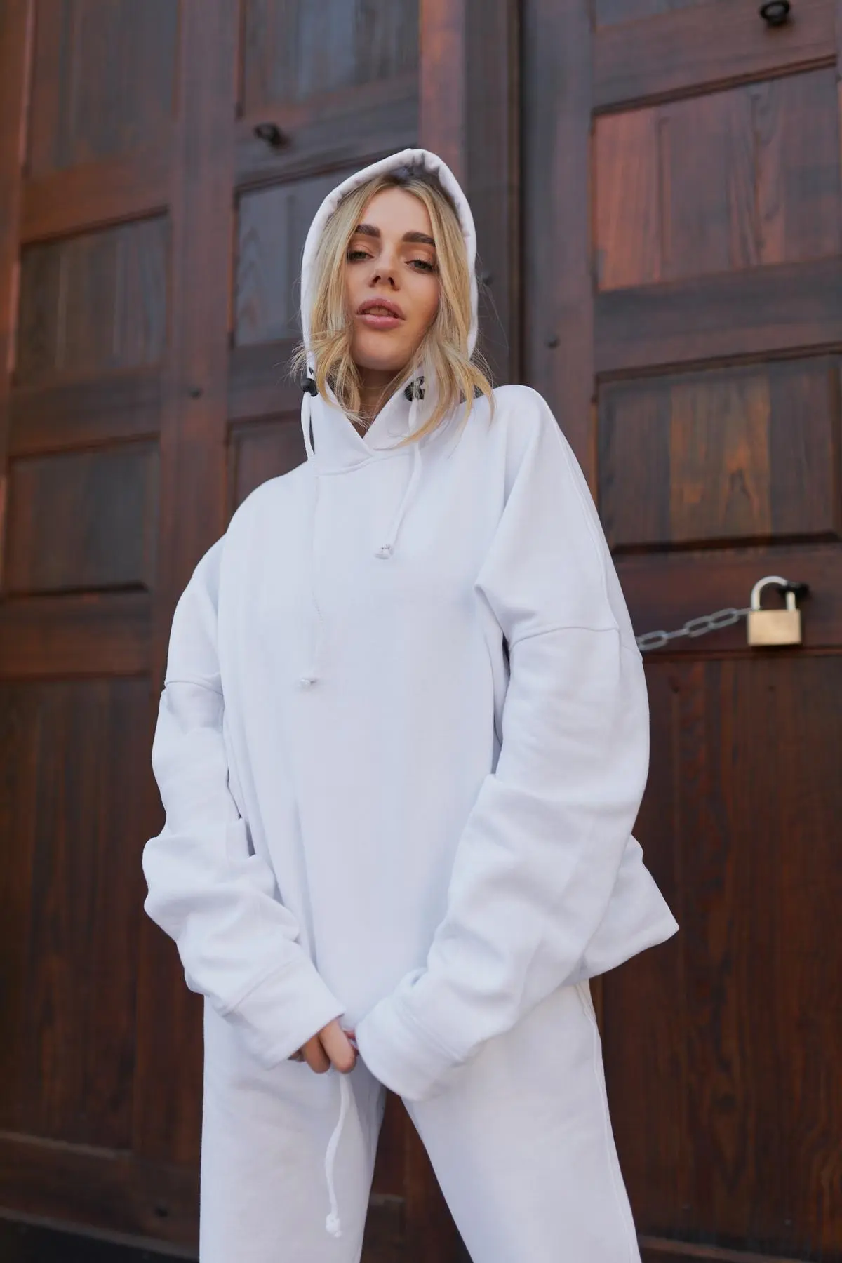 Костюм жіночий "Oversize" білий