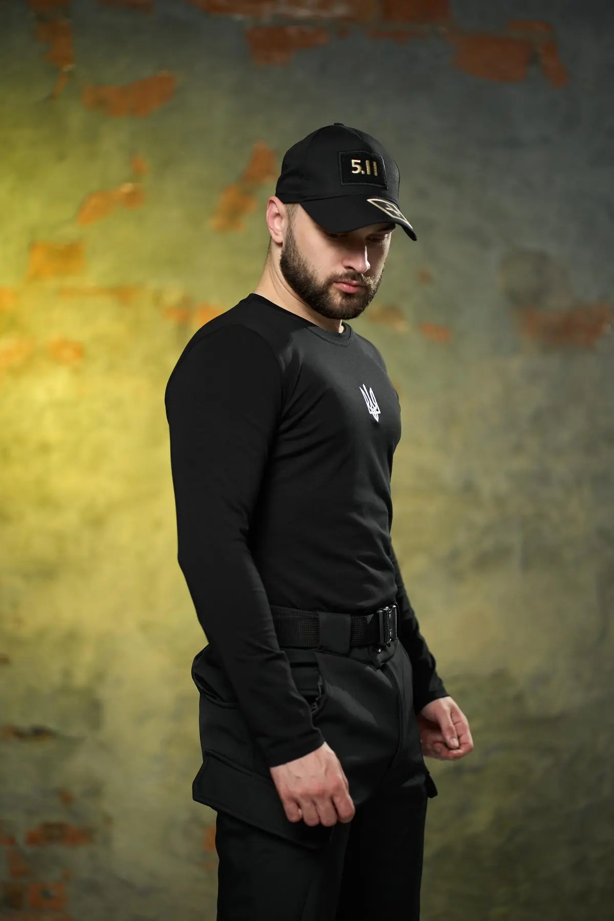 Лонгслів чоловічий "Pulse" Intruder чорний з тризубом