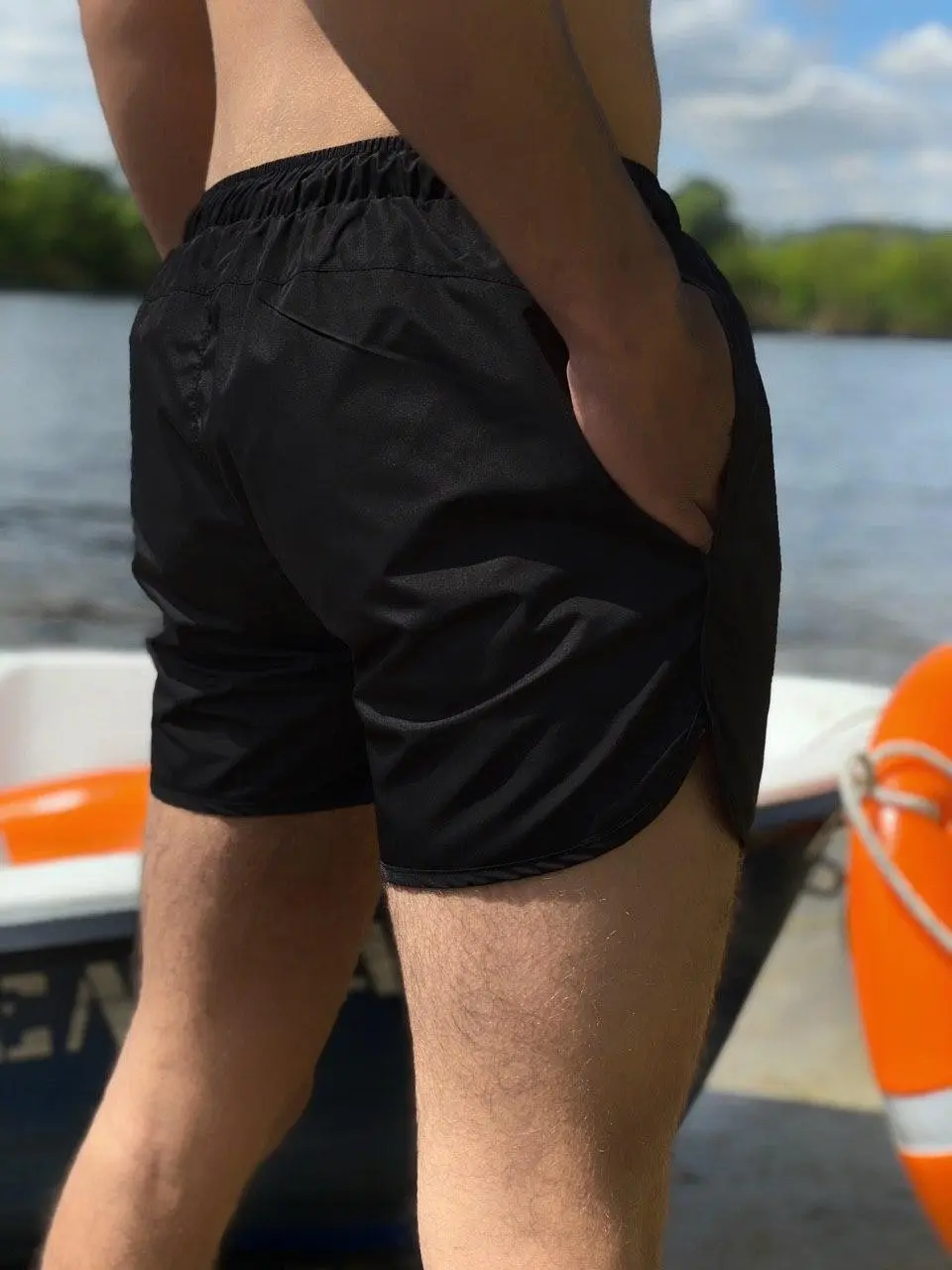 Шорти пляжні чоловічі Intruder чорні