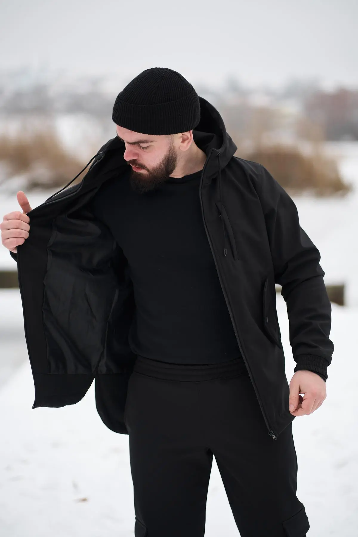 Куртка чоловіча soft shell Intruder чорна