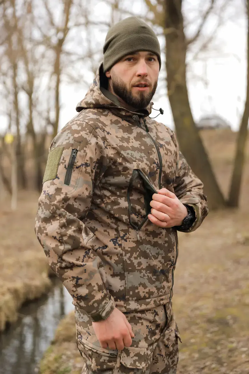 Tactical softshell pixel demi-season jacket