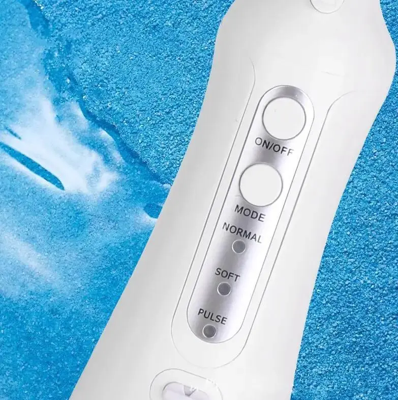 Іригатор порожнини рота портативний 300 мл Portable Oral Irrigator ий Portable Oral Irrigator