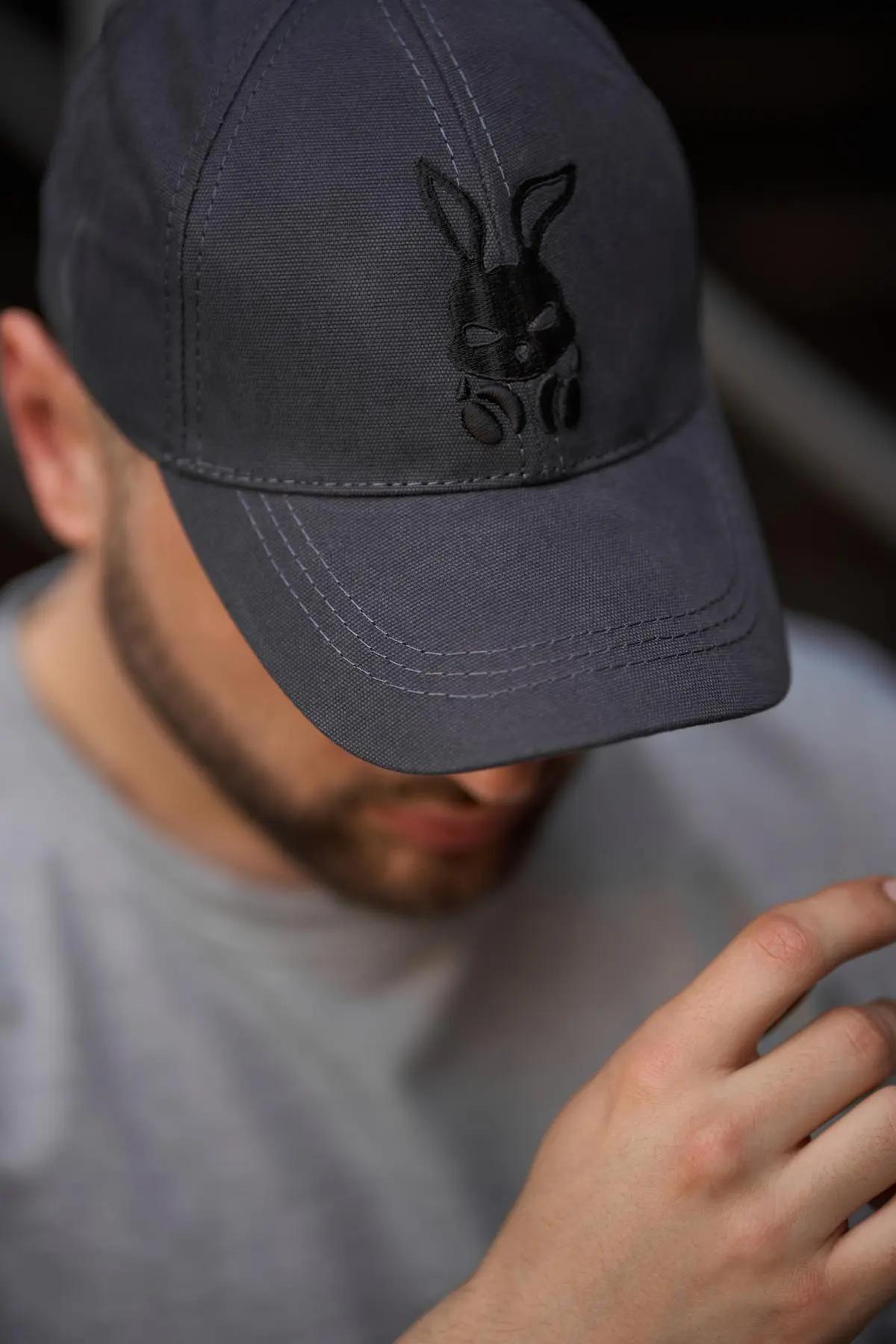 Кепка чоловіча Intruder Bunny сіра
