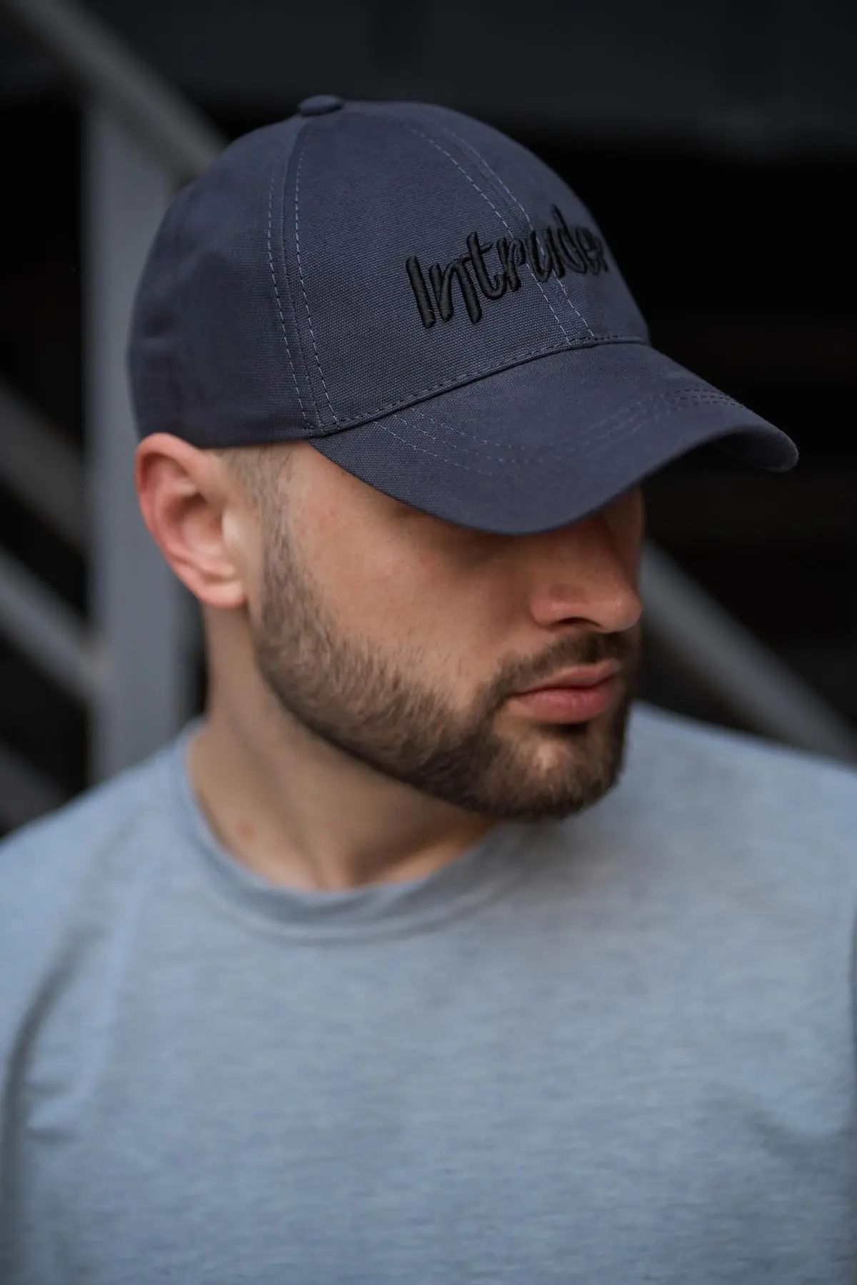 Кепка чоловіча Intruder big сіра