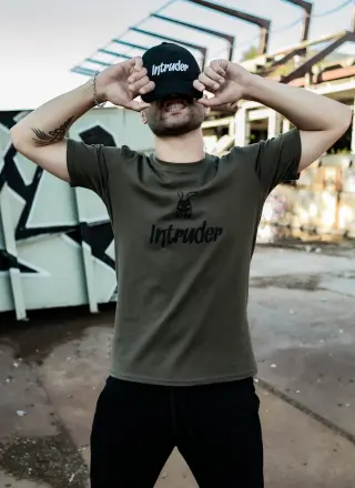 Футболка чоловіча "Bunny" Intruder хакі