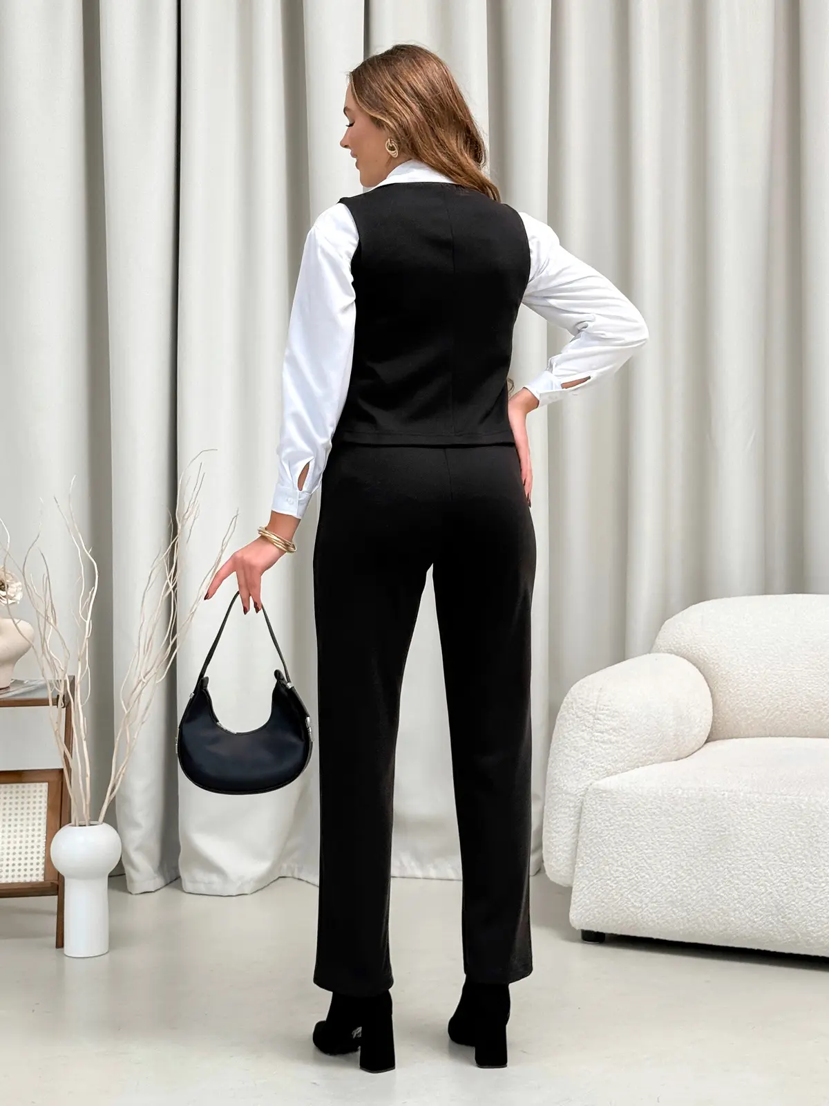 Cashmere Business Suit with Trousers and Vest Black Merlini Blois