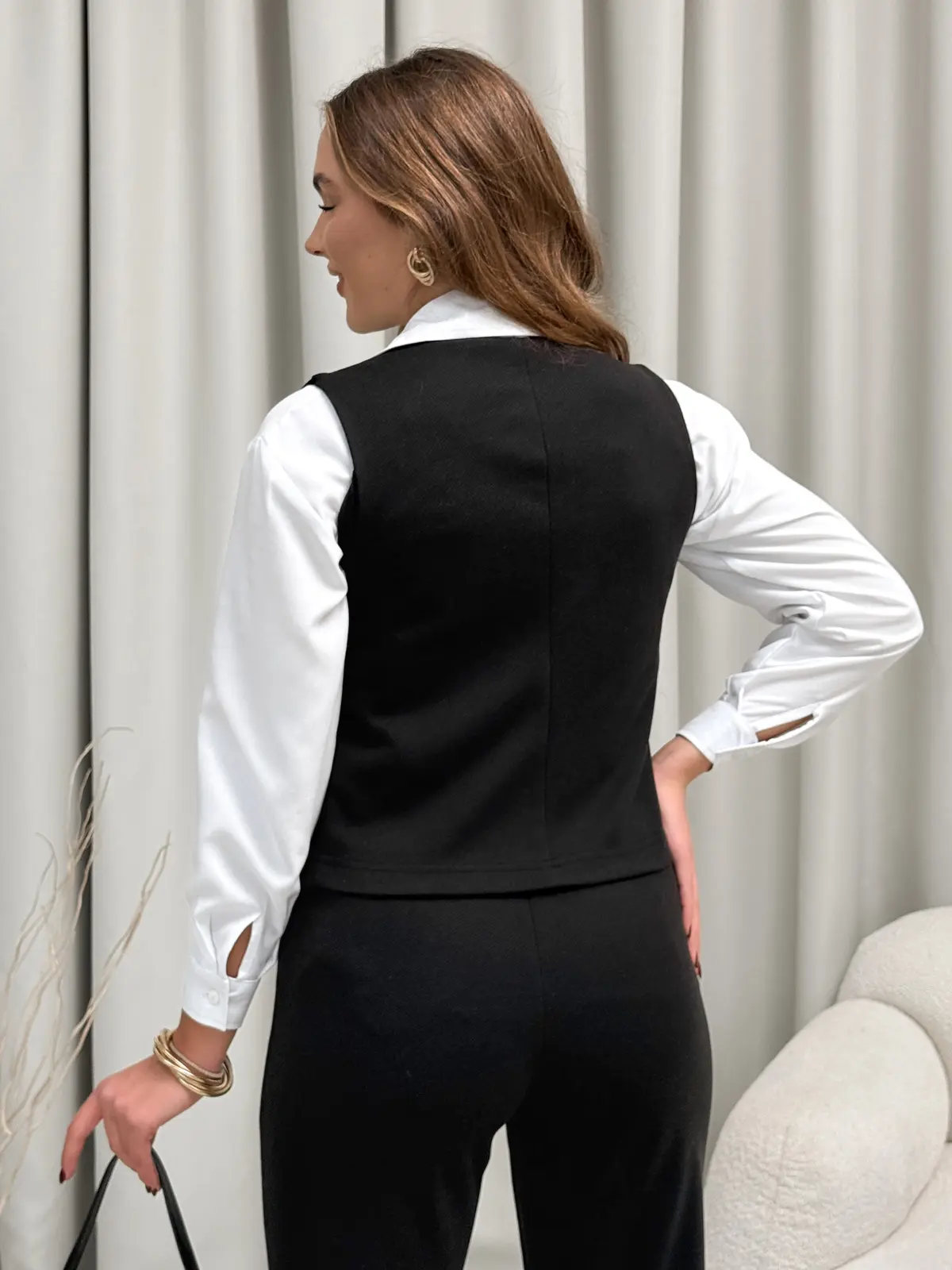 Cashmere Business Suit with Trousers and Vest Black Merlini Blois