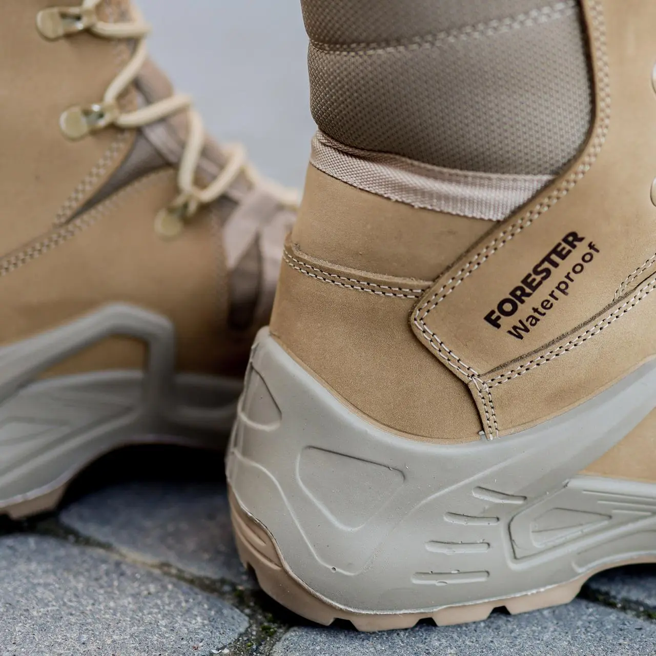 Берці тактичні Forester Waterproof пісок