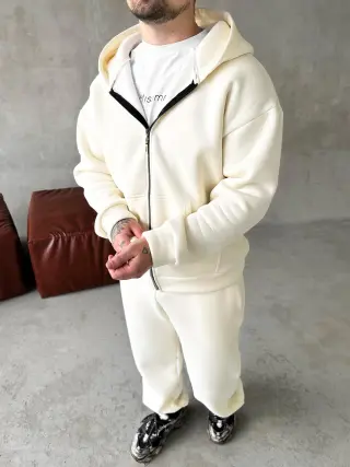 Костюм зипка молоко