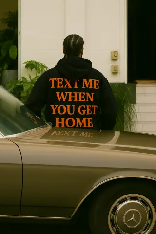 Худі чорний принт text me