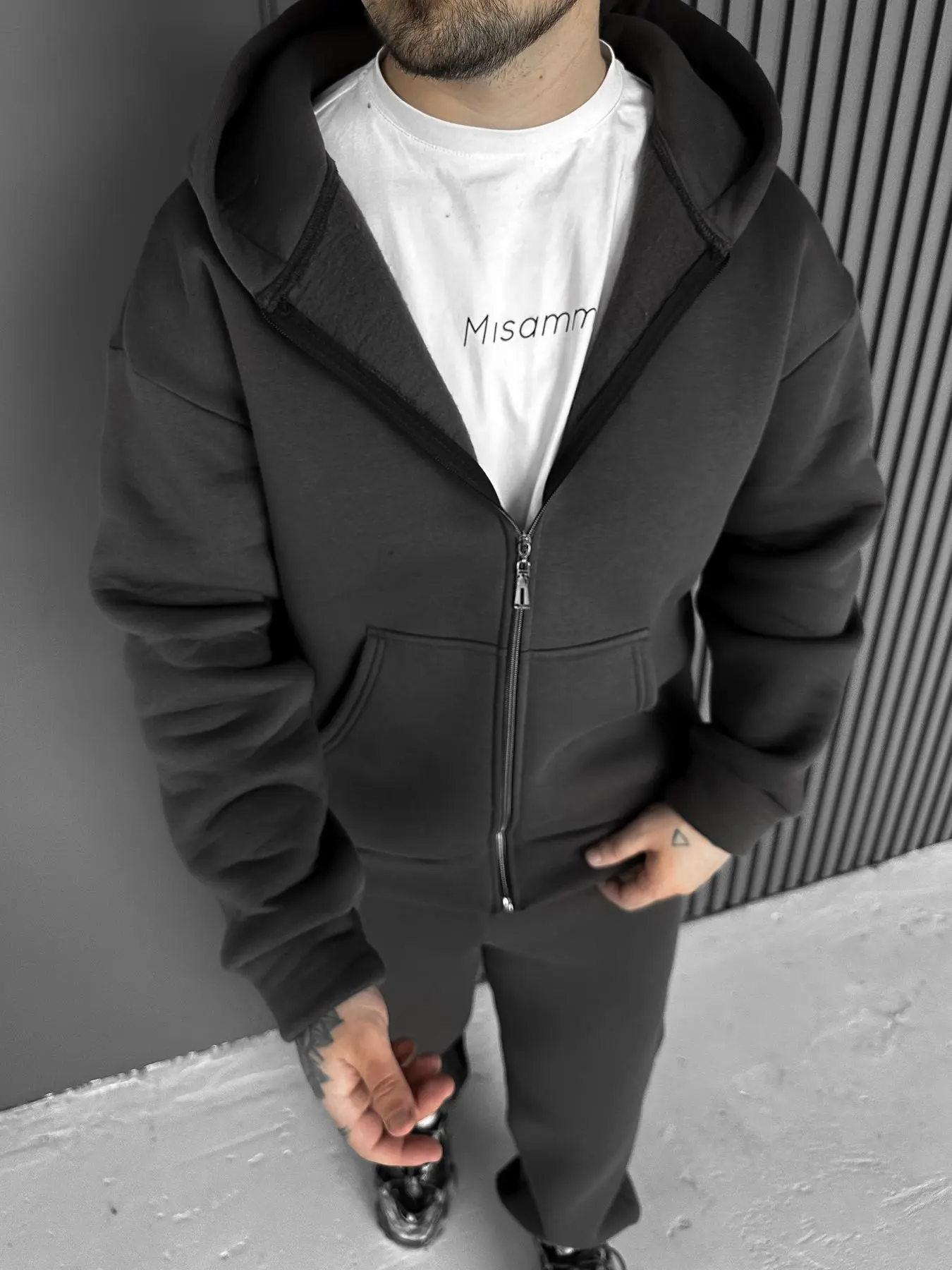Graphite Zip Base