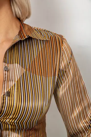 Сорочка класична в смужку, колір бежевий, 230R642