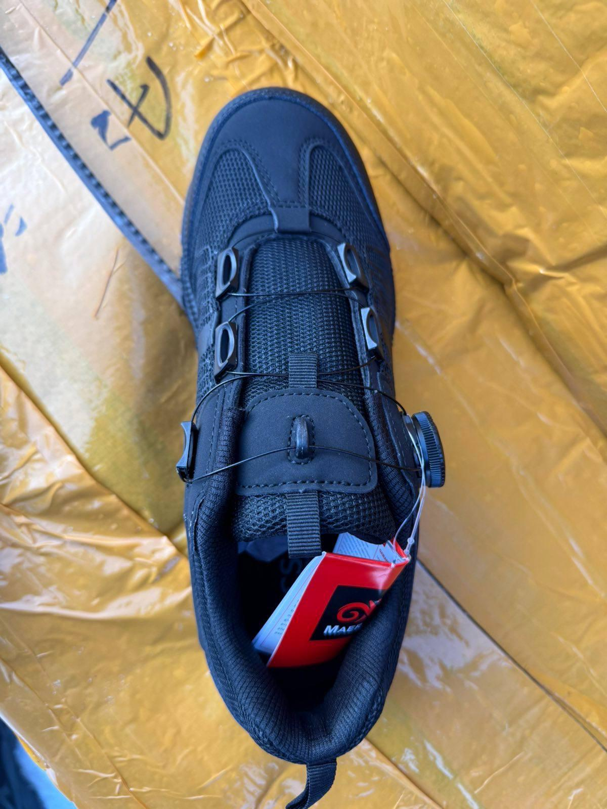 Mercanson 2.0 Auto-Lace Sneakers Black Lightweight
