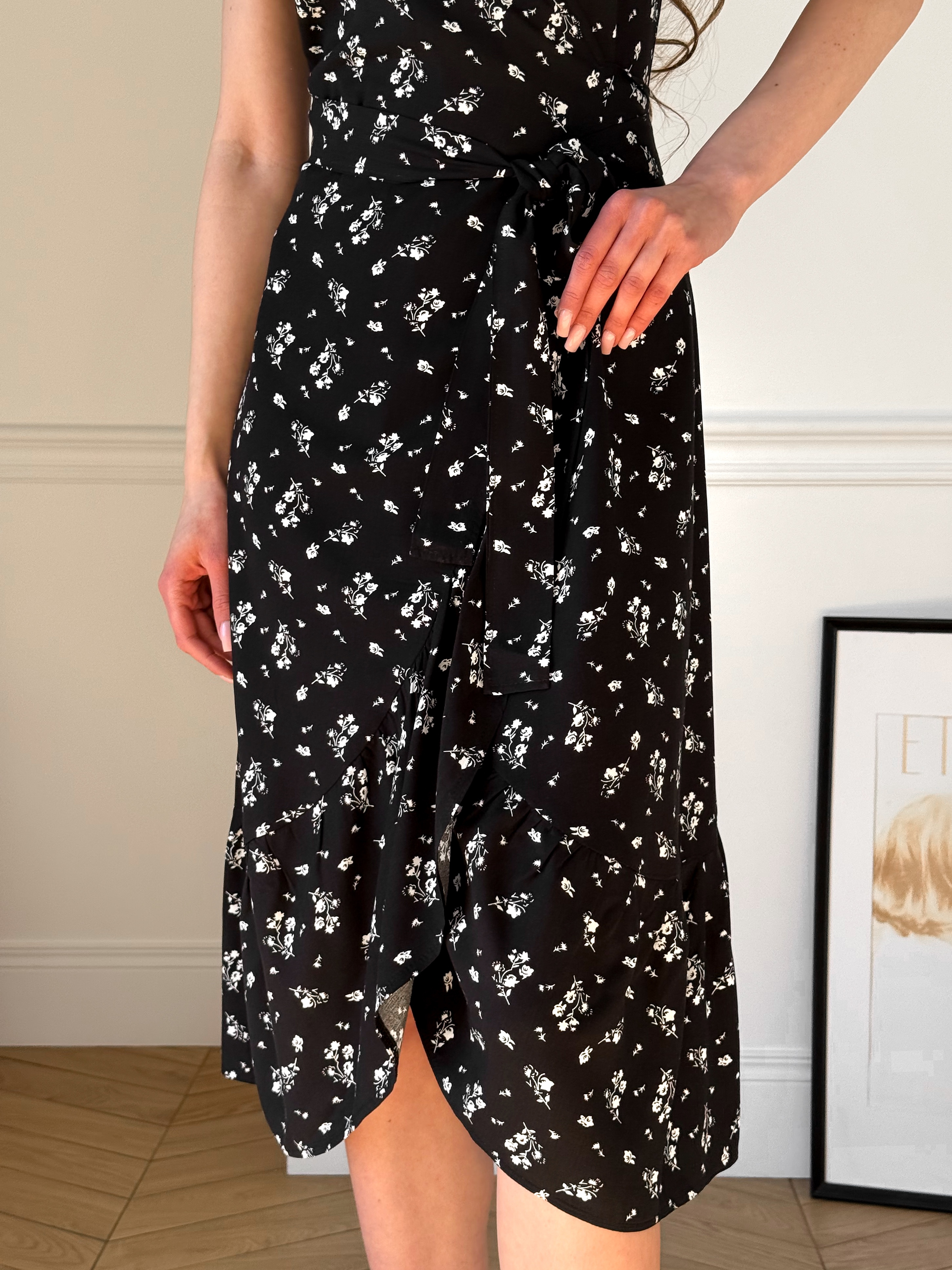 Black Wrap Dress with Floral Print in Rayon Merlini Vicenza