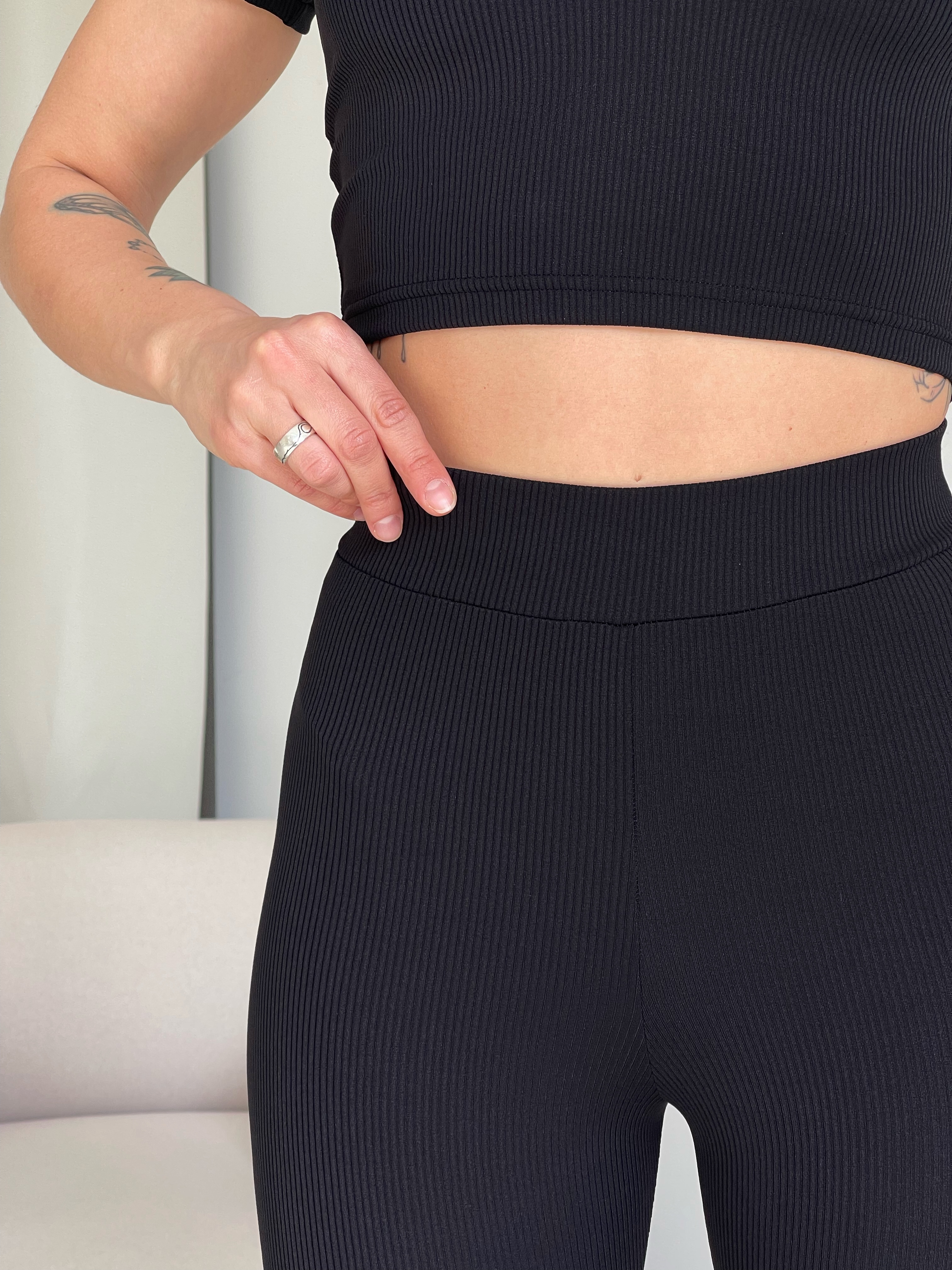 Black Ribbed T-Shirt Merlini Base