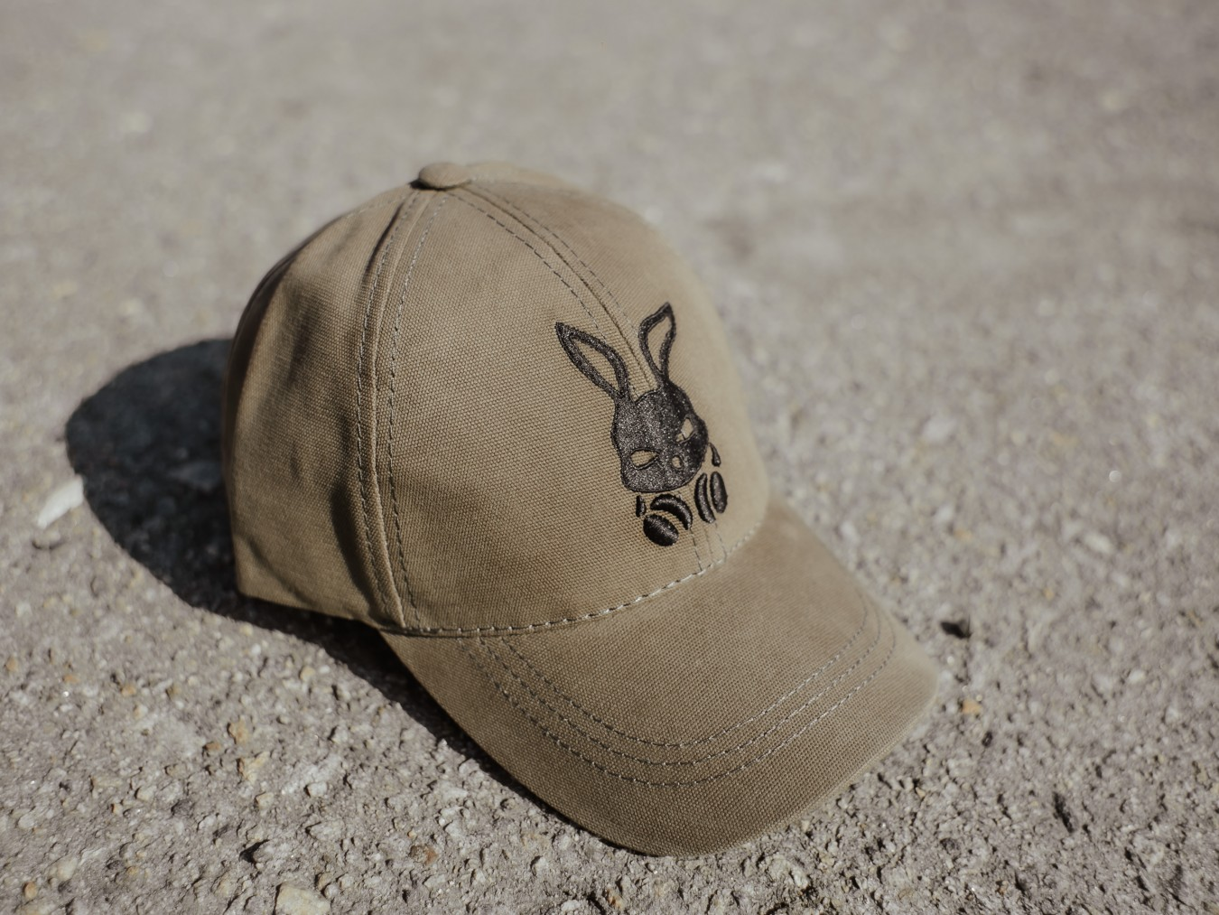 Кепка чоловіча Intruder Bunny хакі
